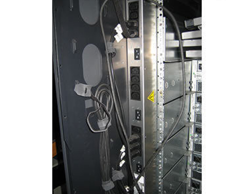 Carling Technologies EMC 100-885-003, CX 13 SLOT PDU