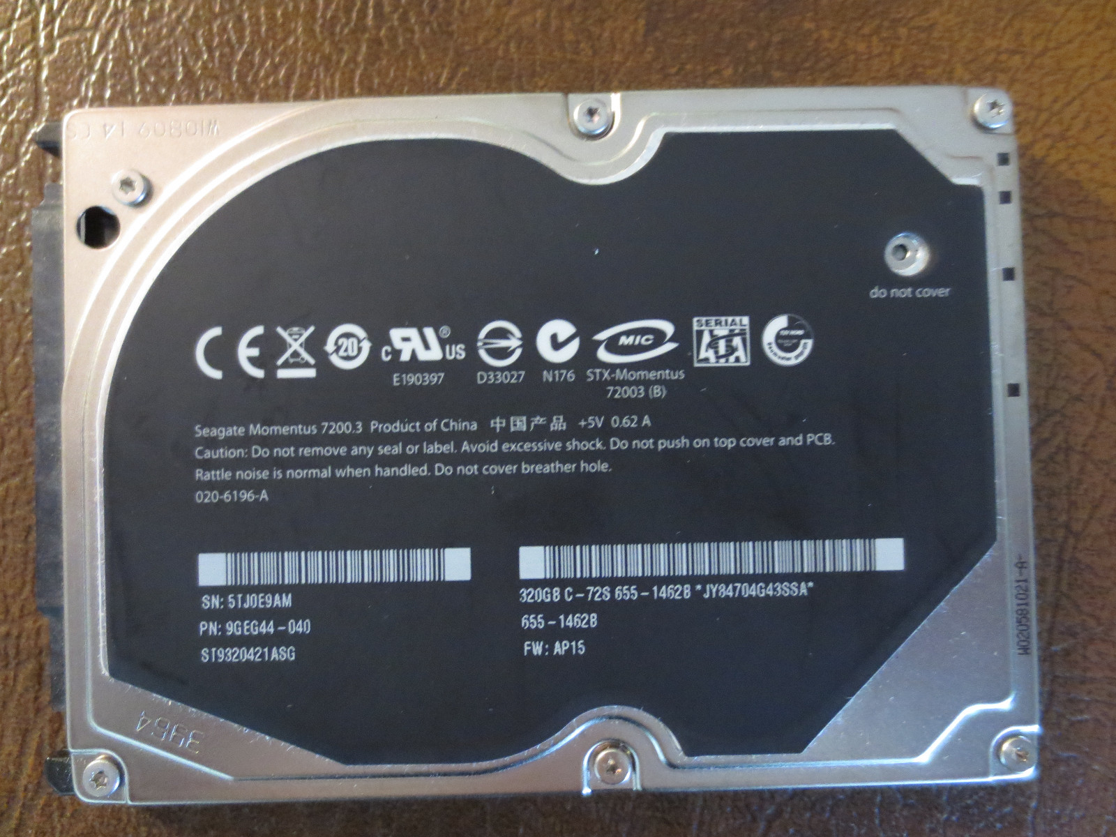 Seagate ST9320421ASG 9GEG44-040 FW:AP15 Apple#655-1462B 320gb 2.5" Sata HDD