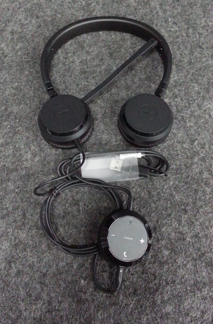 JABRA Evolve 30 II Stereo Headset With Microphone Black