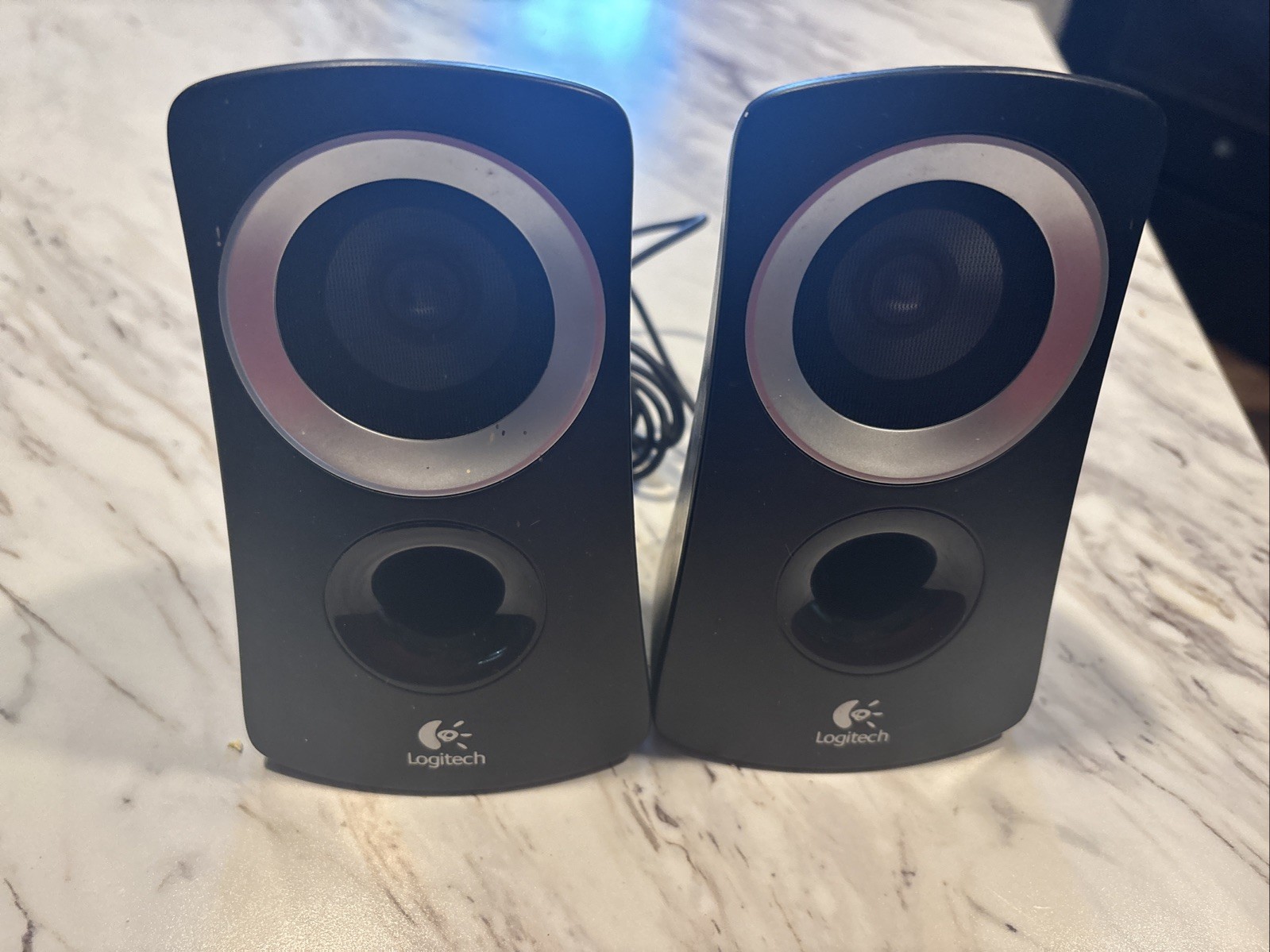 Logitech Z313 2.1 Speaker System - 980-000382 for MAC or PC Untested