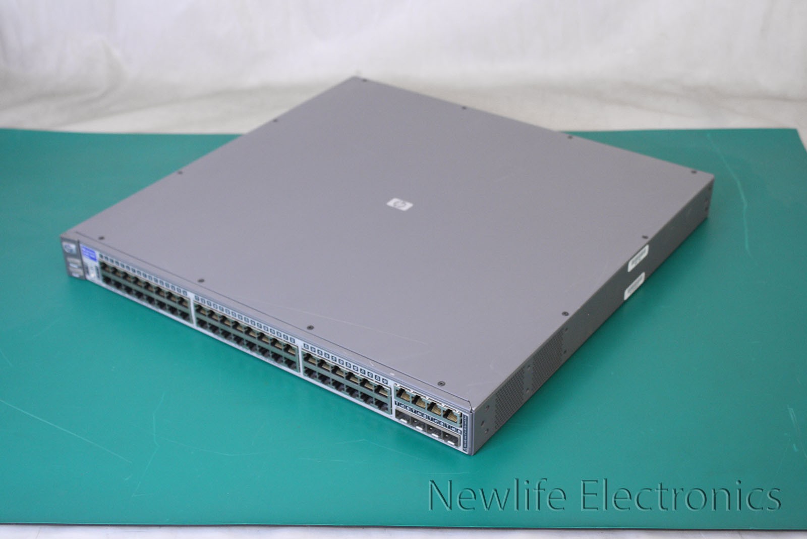 HP J4904A J4904-69101 ProCurve 48-port Switch 2848 J4904-69001 J4904-61101