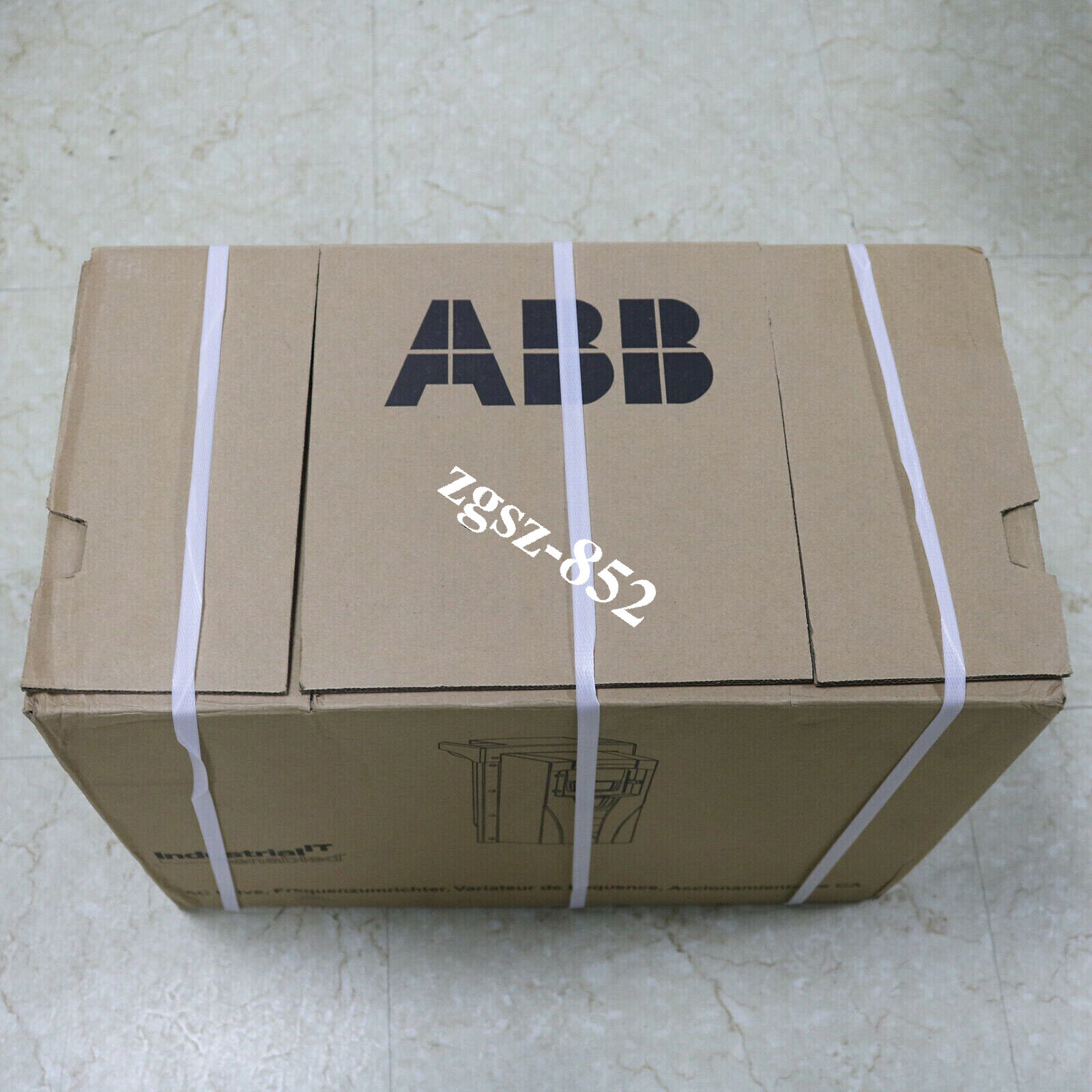 ABB Inverter ACS380-040S-01A8-4 3P AC380V~480V 0.55KW Brand New FedEx or DHL