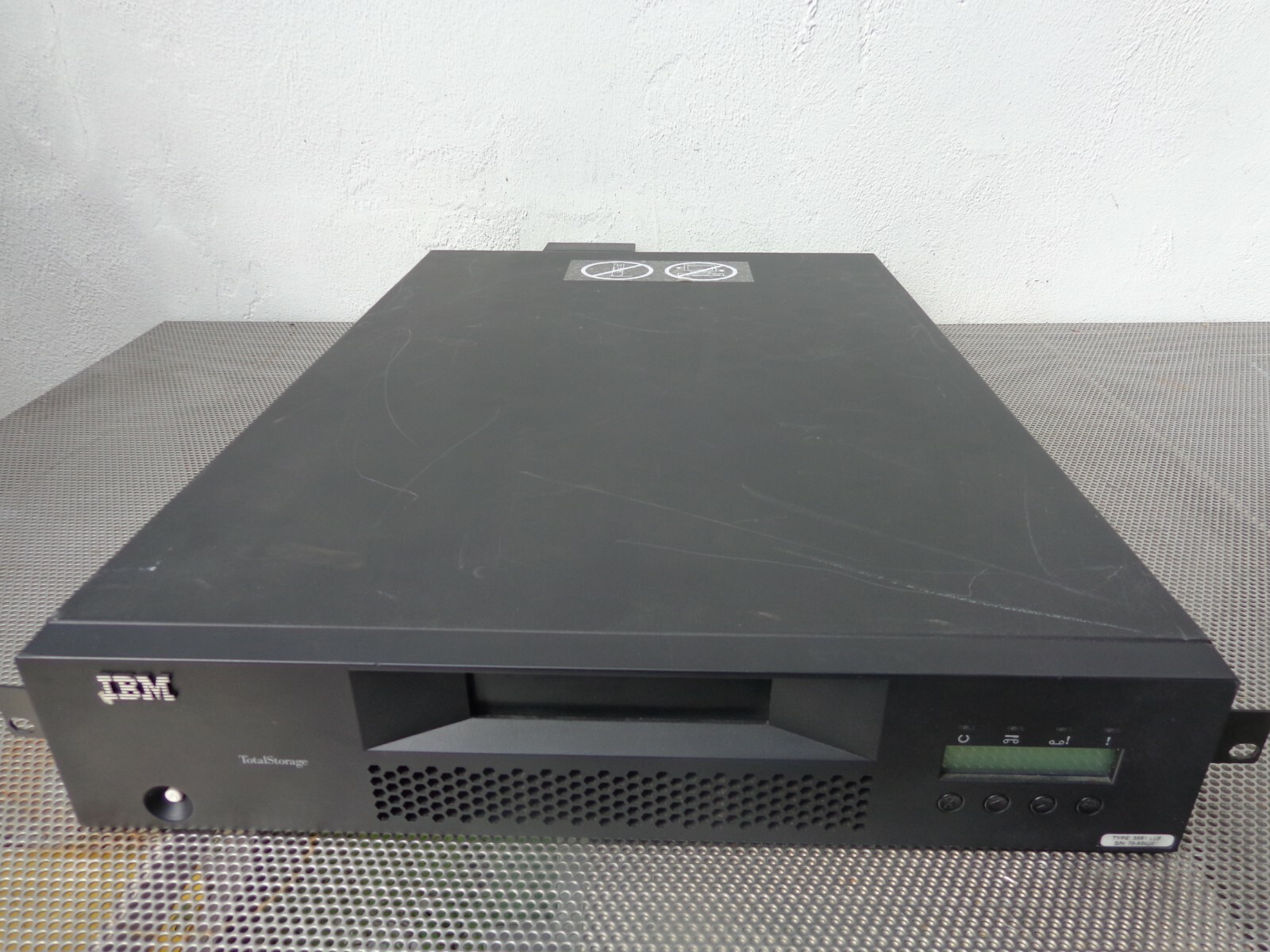 IBM LTO-2 Autoloader Tape 24P7307 3623-2LX 36232LX w/ RMU Barcode Reader 30757