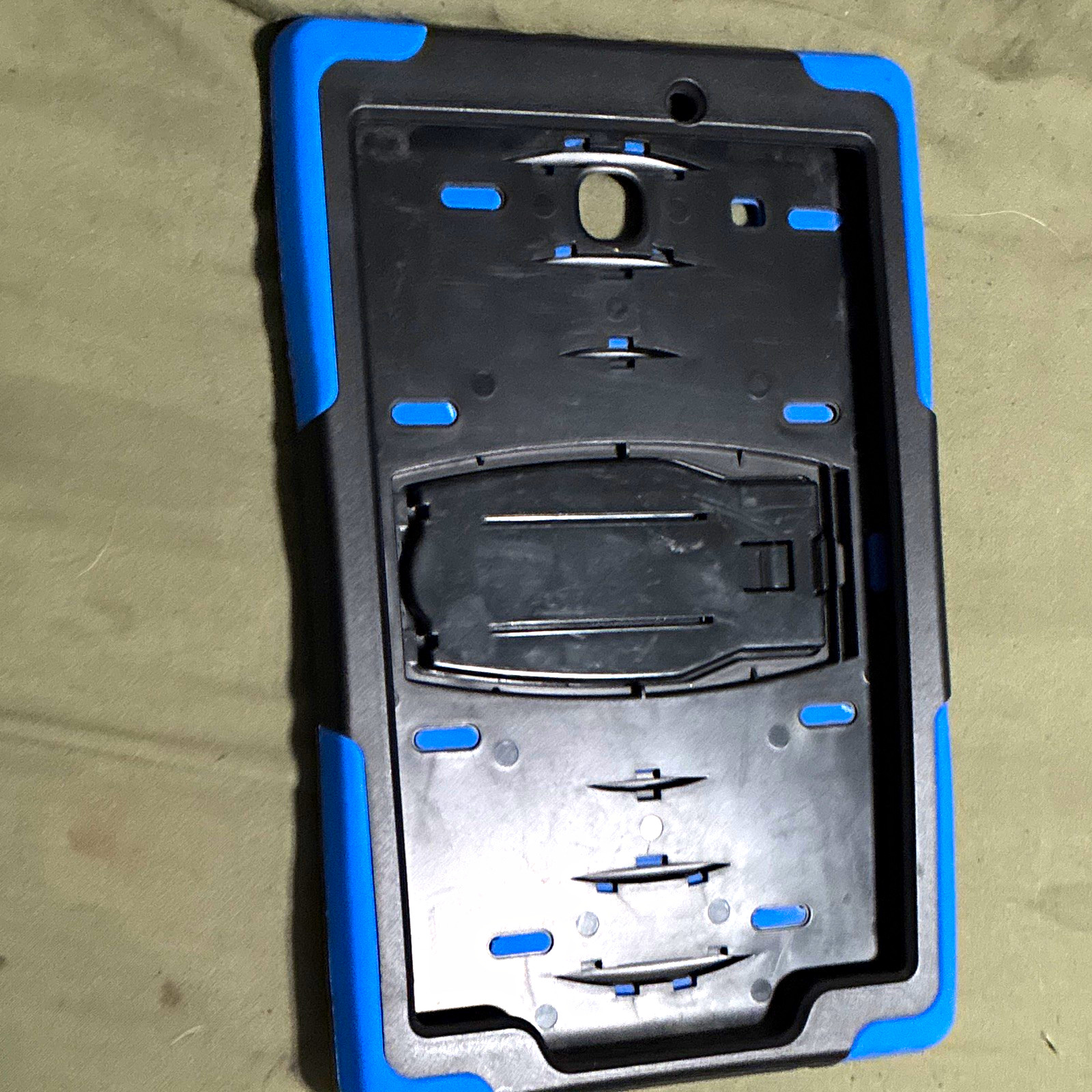 Blue/Black Rugged Impact Resistant Case w/ Integrated Stand for Apple iPad