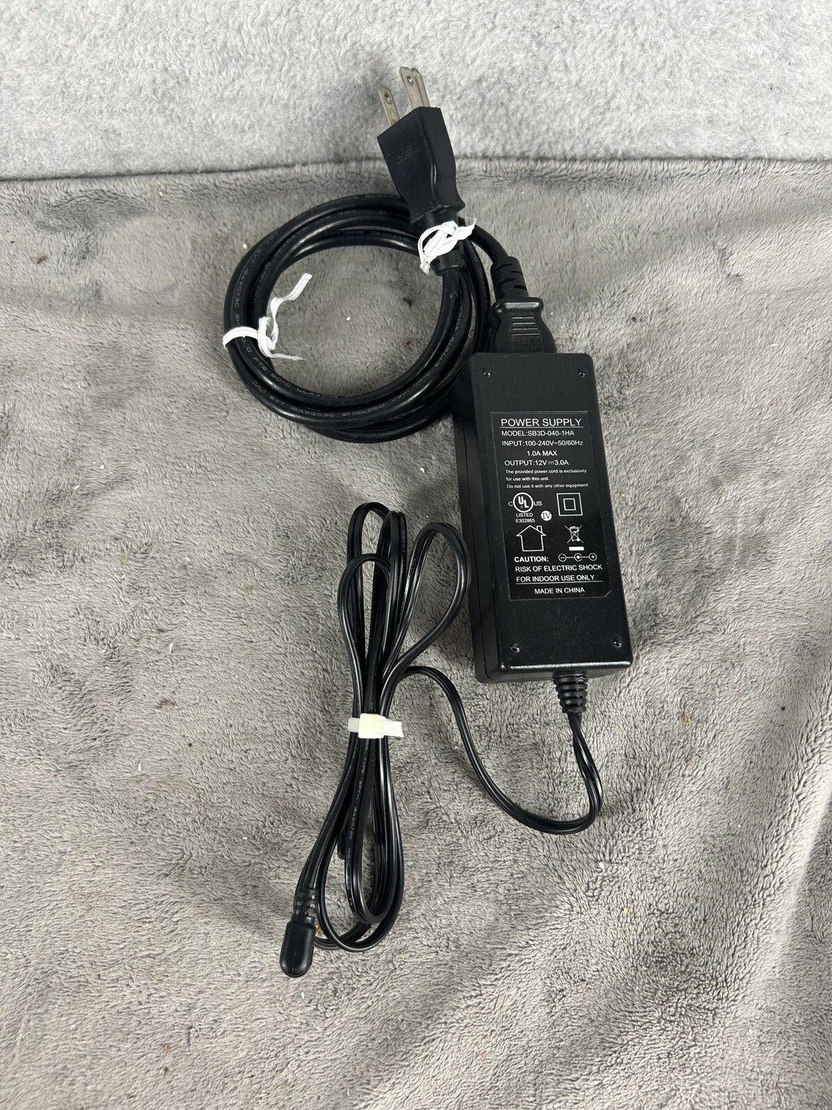 Power Supply SB3D-040-1HA 100V-240V 50/60Hz