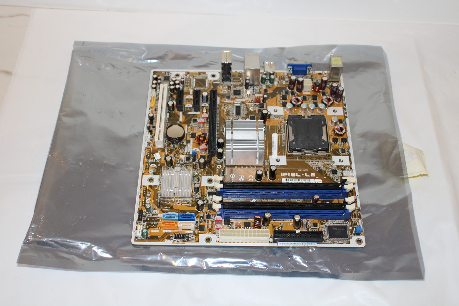ASUS IPIBL-LB, HP Motherboard 459163-002 "BRAND NEW"