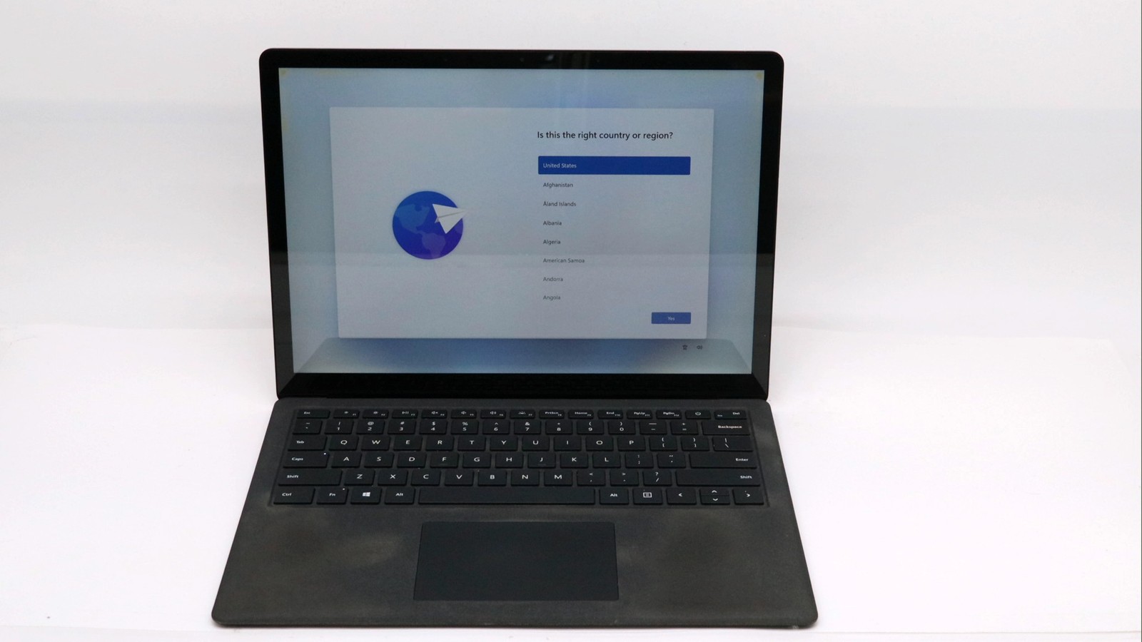 Microsoft corporation Surface Laptop 2 13" i7-8650u 16GB 512GB - Good
