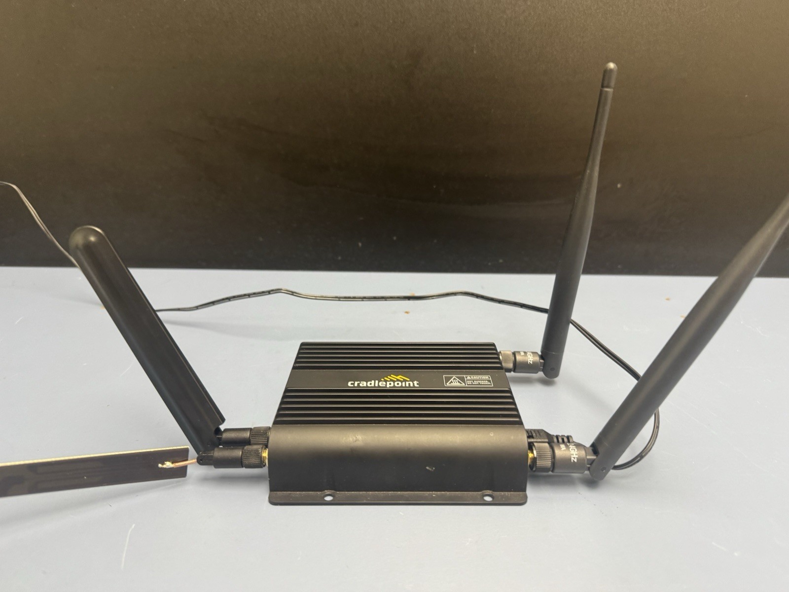 Cradlepoint LTE Router Dual SIM IBR600C-150M-D S5A902A READ