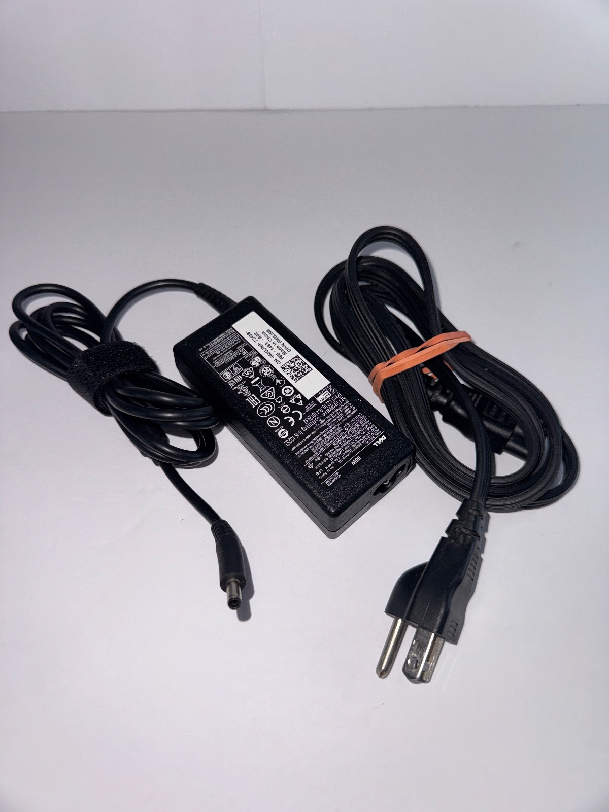 Original 65W 19.5V 3.34A 7.4*5.0mm Charger For DELL HA65NS5-00 A065R039L 06TM1C