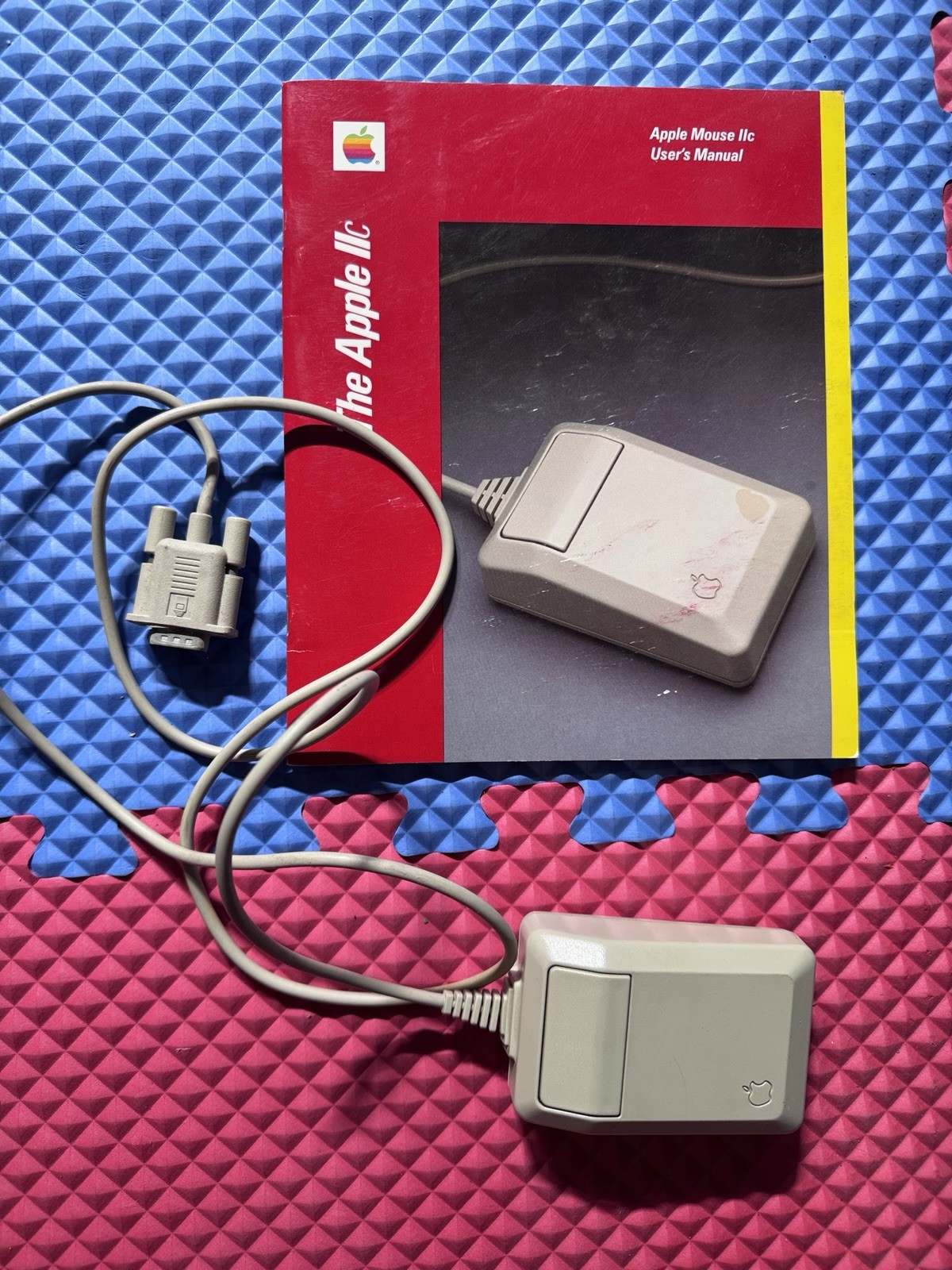 Original Apple IIc Mouse 2c Vinatge Part With Original Manual Cord Damaged