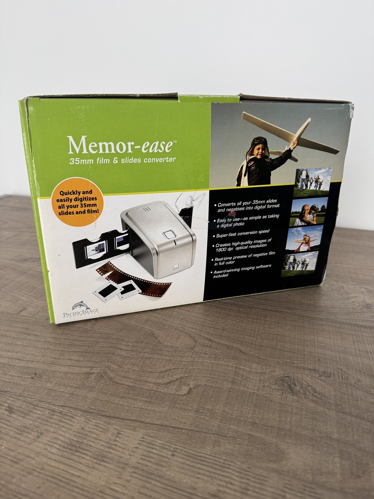 Memor-ease 35mm Film & Slide Converter Scanner By Pacific Image