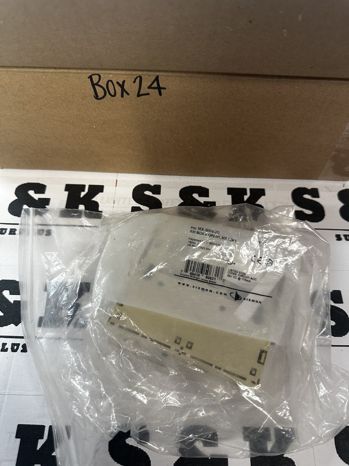 Siemon MX-SM4-20 4-Port SM Boxes Ivory New
