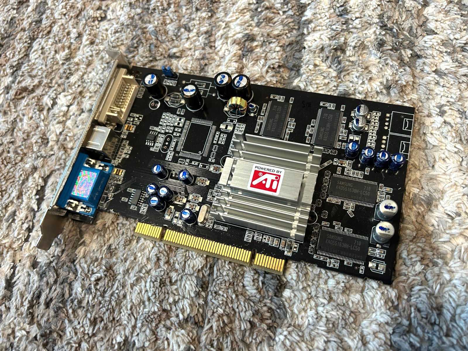 SAPPHIRE ATI RADEON 9250 128MB SDRAM PCI GRAFIKKARTE VGA DVI S-VIDEO  #GK12194