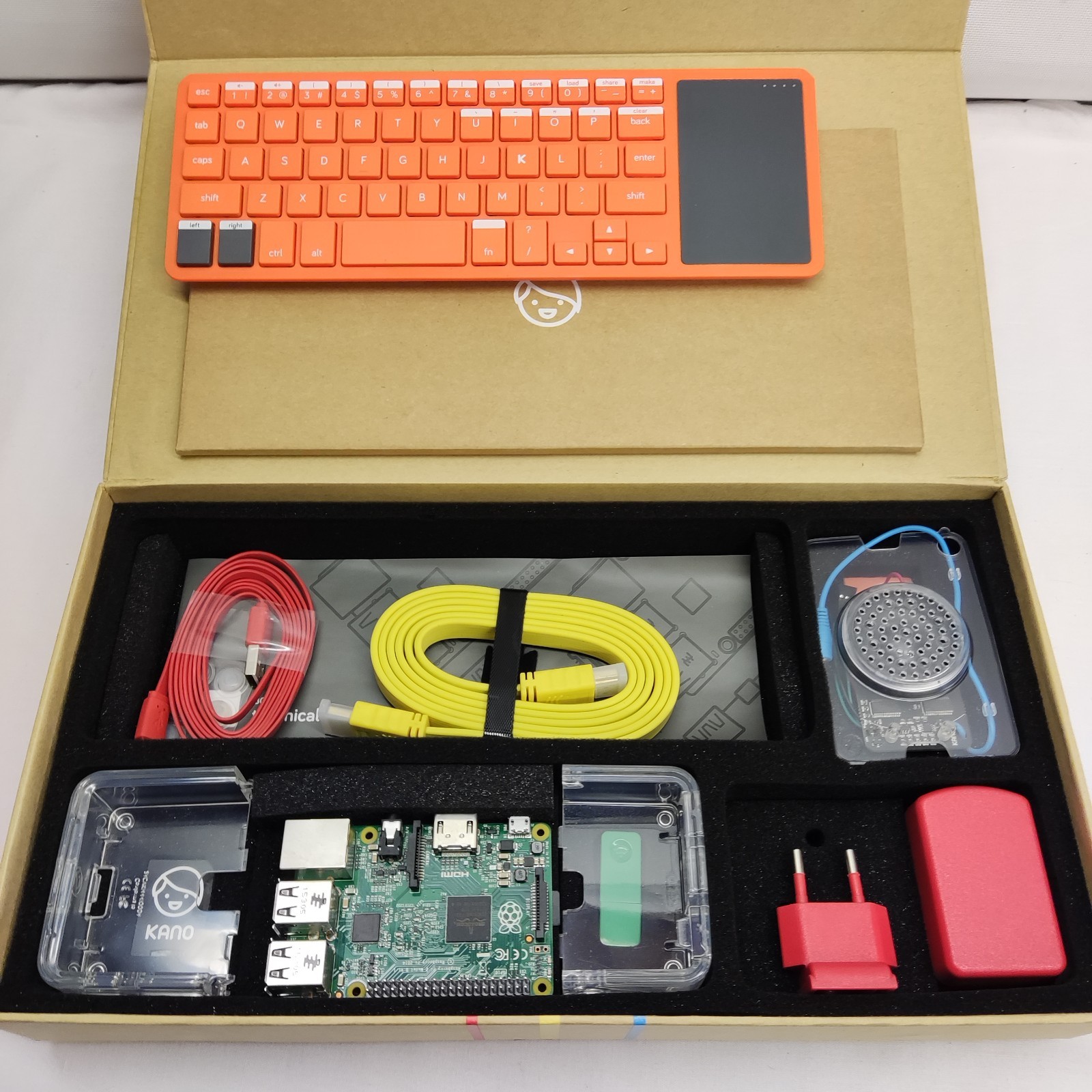 KANO MAKE YOUR OWN COMPUTER DIY KIT RASPBERRY Pi3 WIRELESS KEYBOARD