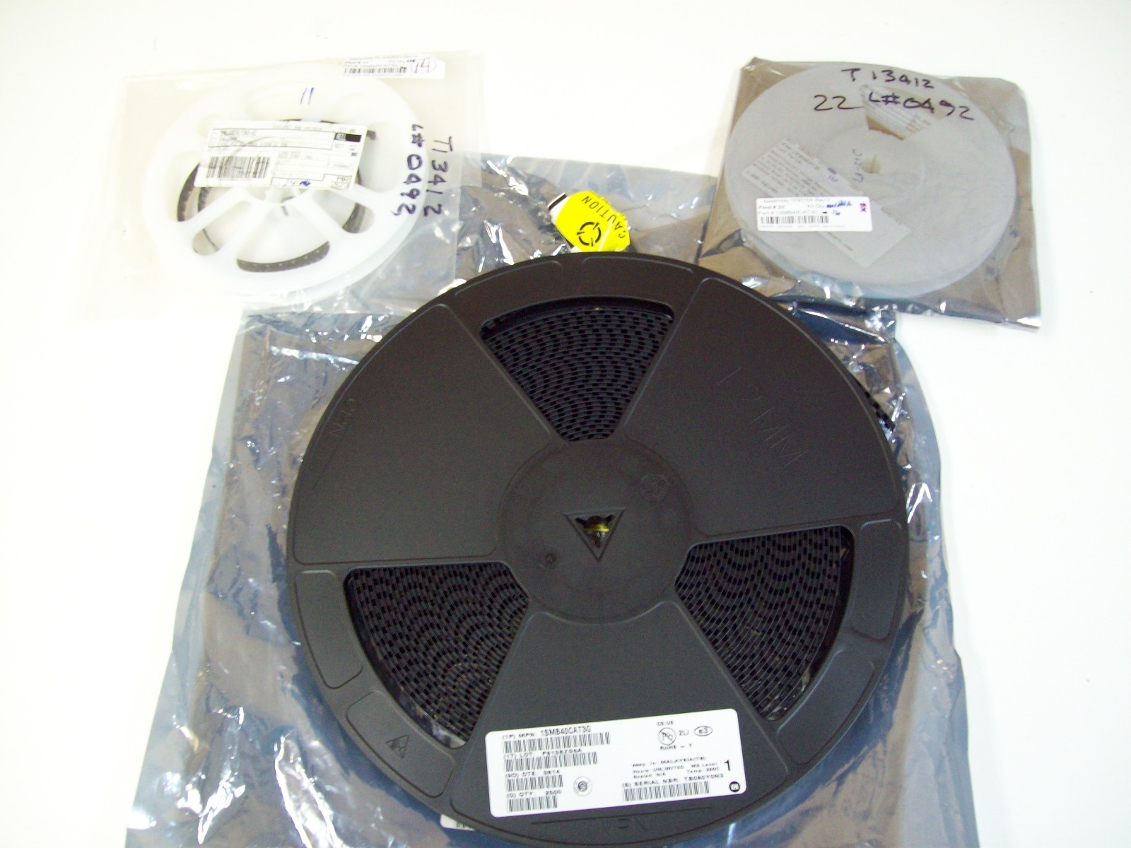 ON SEMICONDUCTOR 1SMB40CAT3G TRANSIENT VOLTAGE SUPPRESSORS - 2060PCS - 