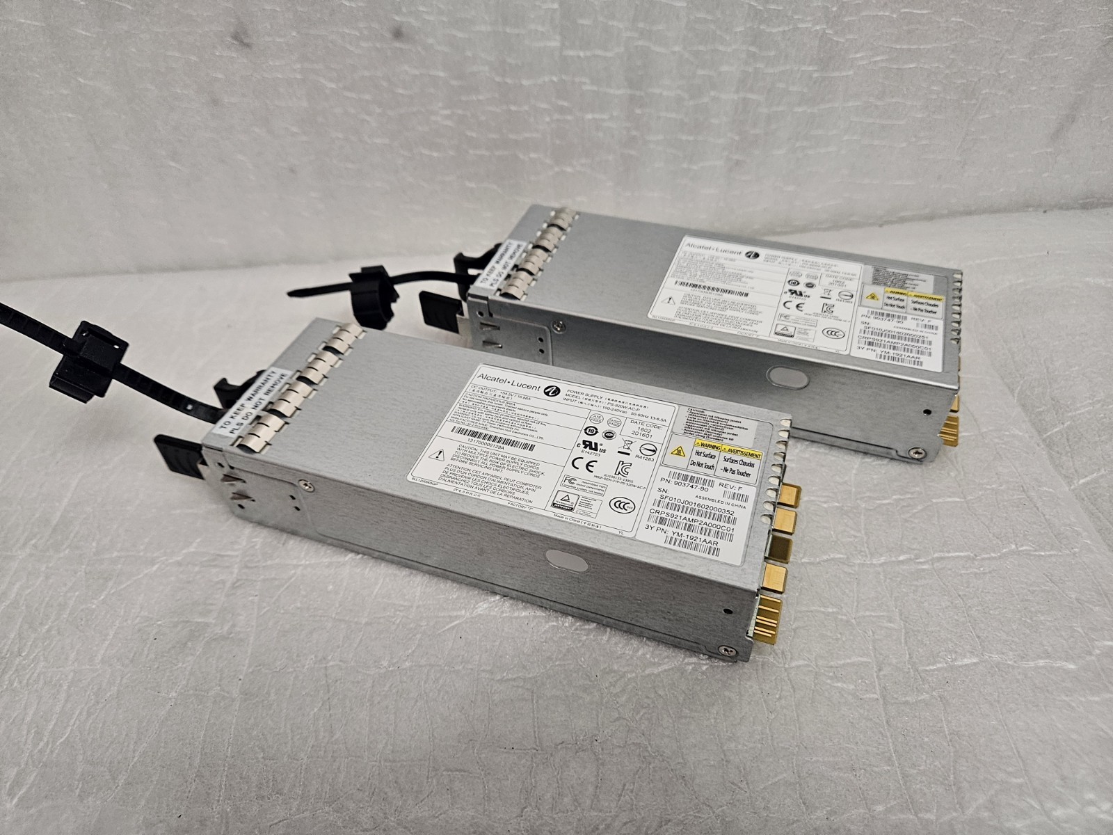Lot of 2 - Alcatel-Lucent PS-920W-AC-P Power Supply