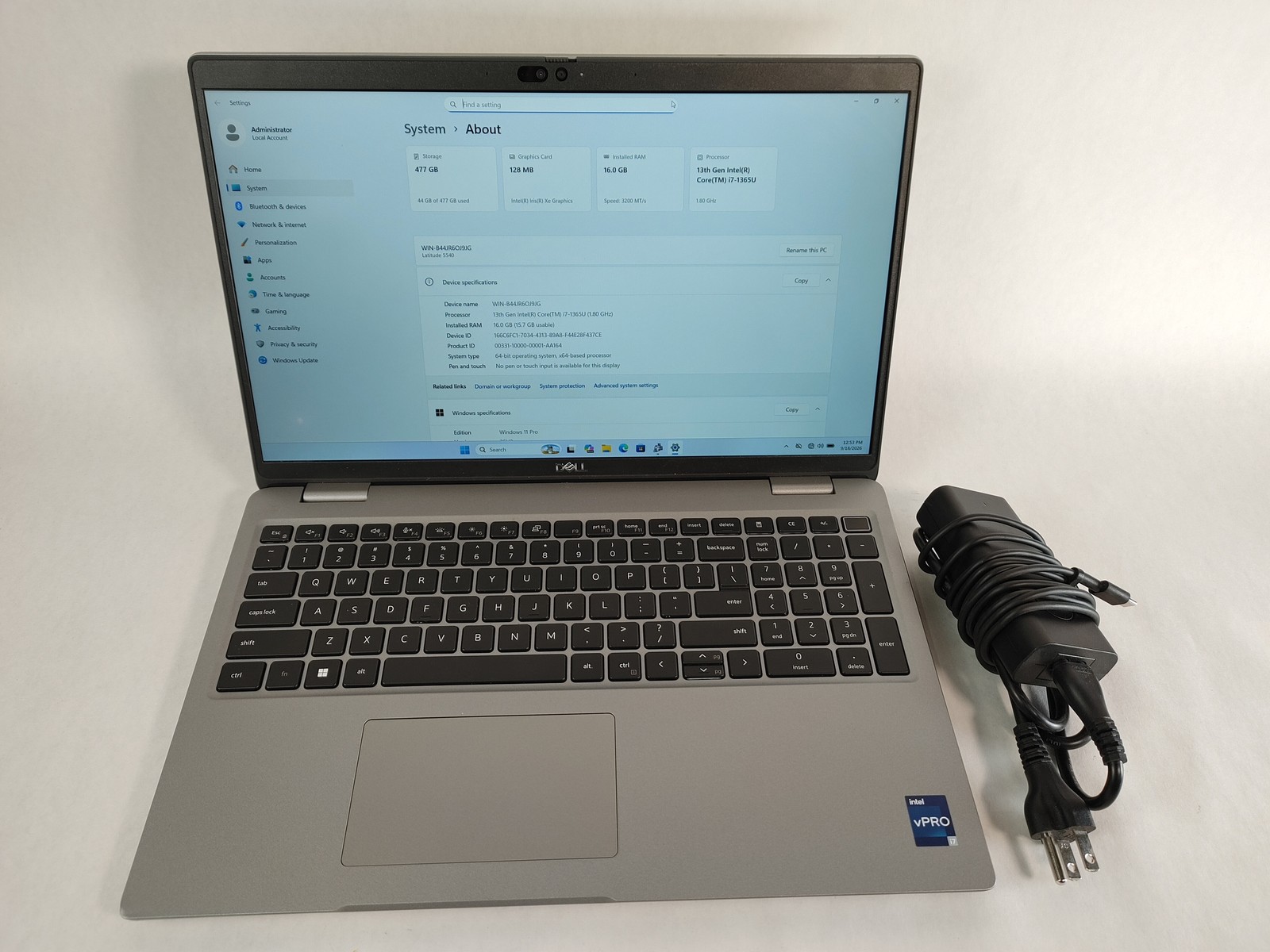 Dell Latitude 5540 Core i7-1365U 1.80 GHz 16 GB DDR4 512 GB NVMe Windows 11 Pro