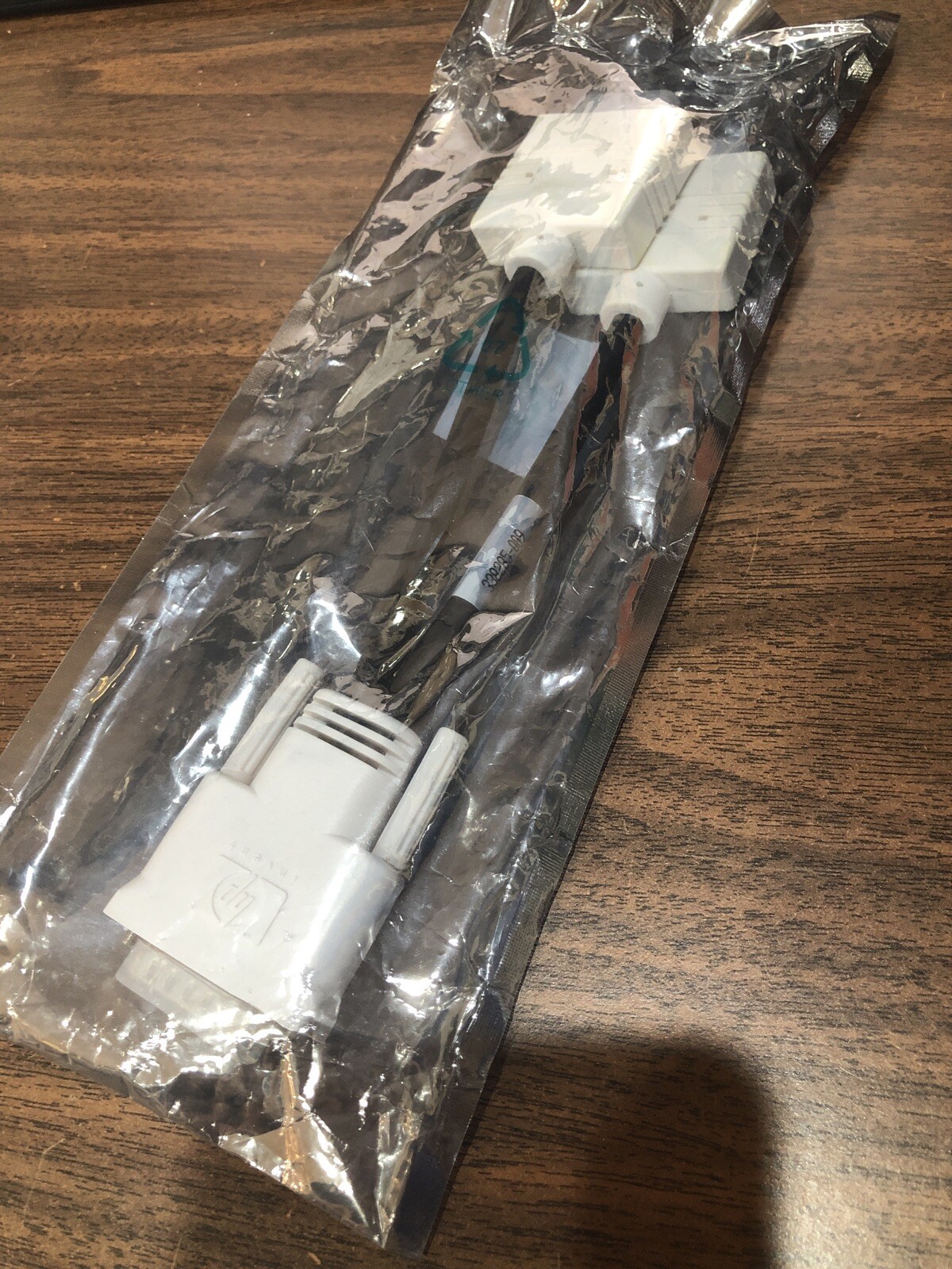 HP DMS-59 To Dual DIV Y Splitter Cable 8” Long 338285-009