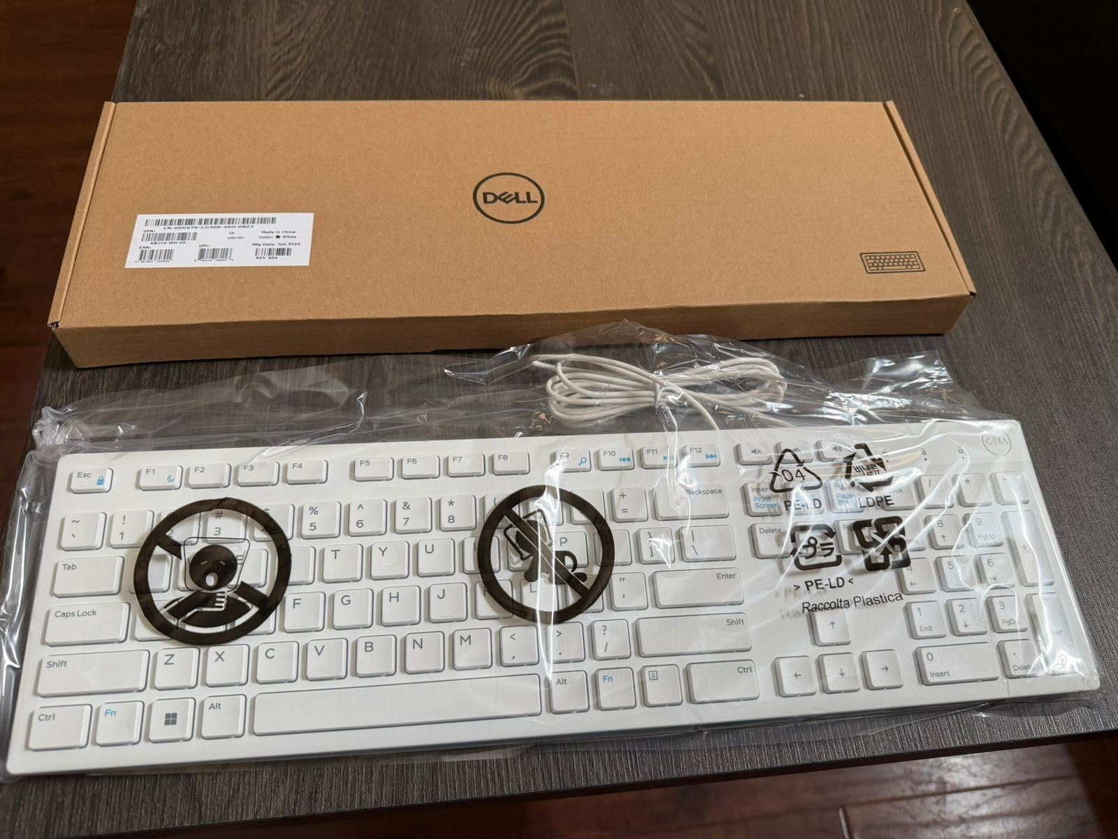 Lot of 10 Dell KB216 Wired USB Keyboard White Factory Sealed KB216-WH-US 0KV7V