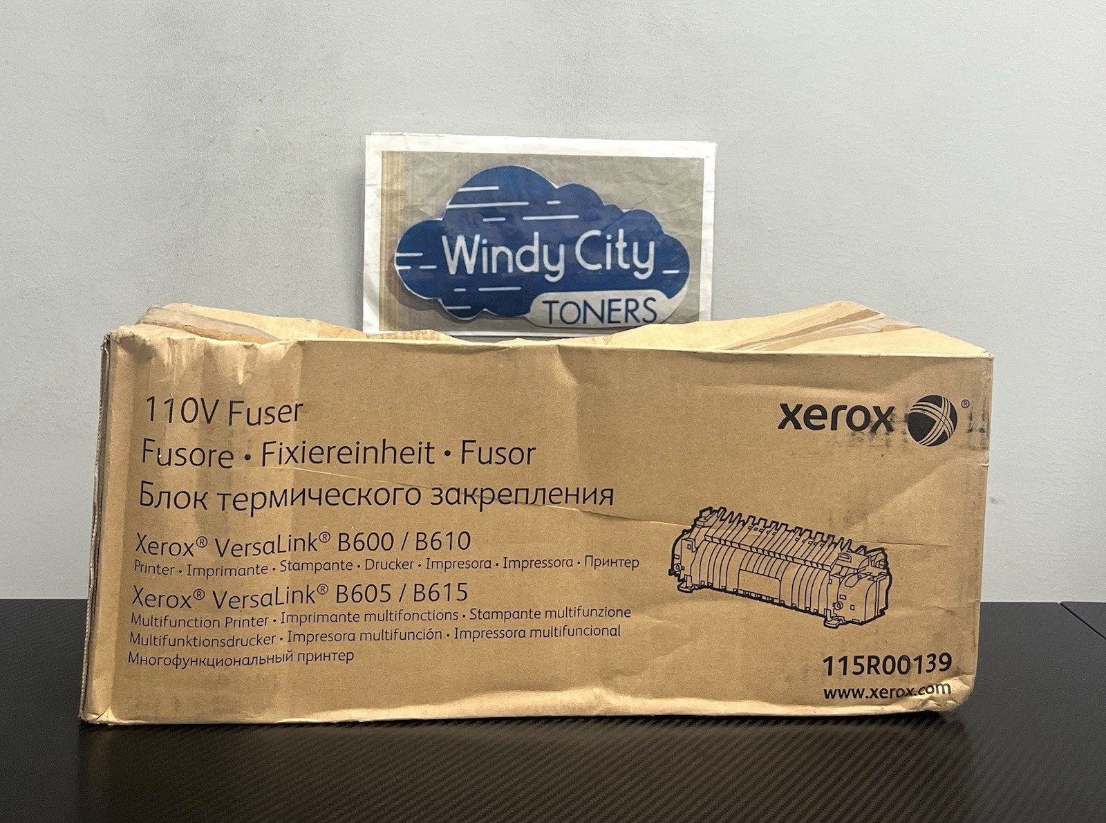 Xerox 115R00139 Fuser Unit 110 Volt VersaLink B600/B610/B605/B615 Damaged Box