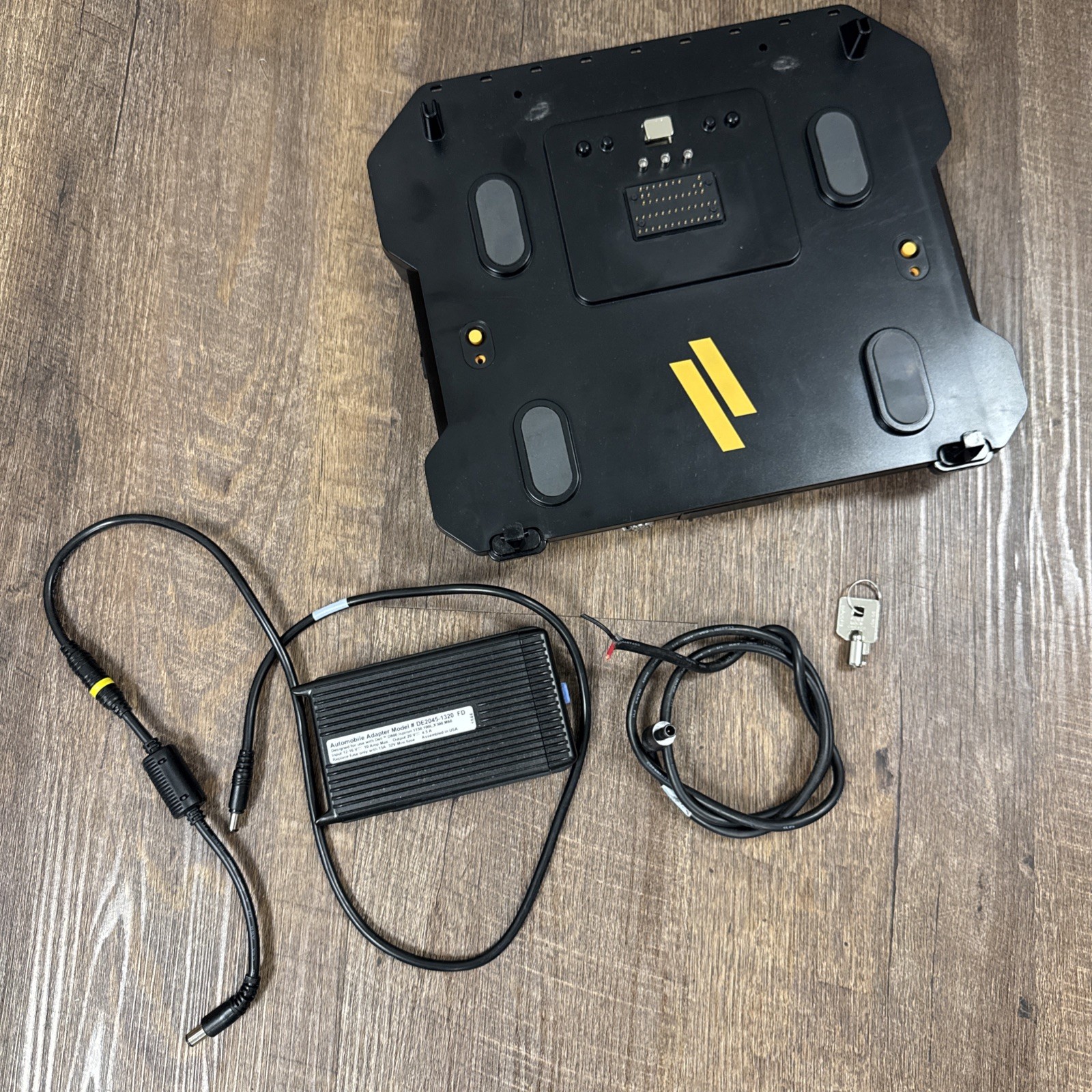 Havis DS-DELL-422-3 Triple High-Gain Antenna Adv Port Replication Dock Station B