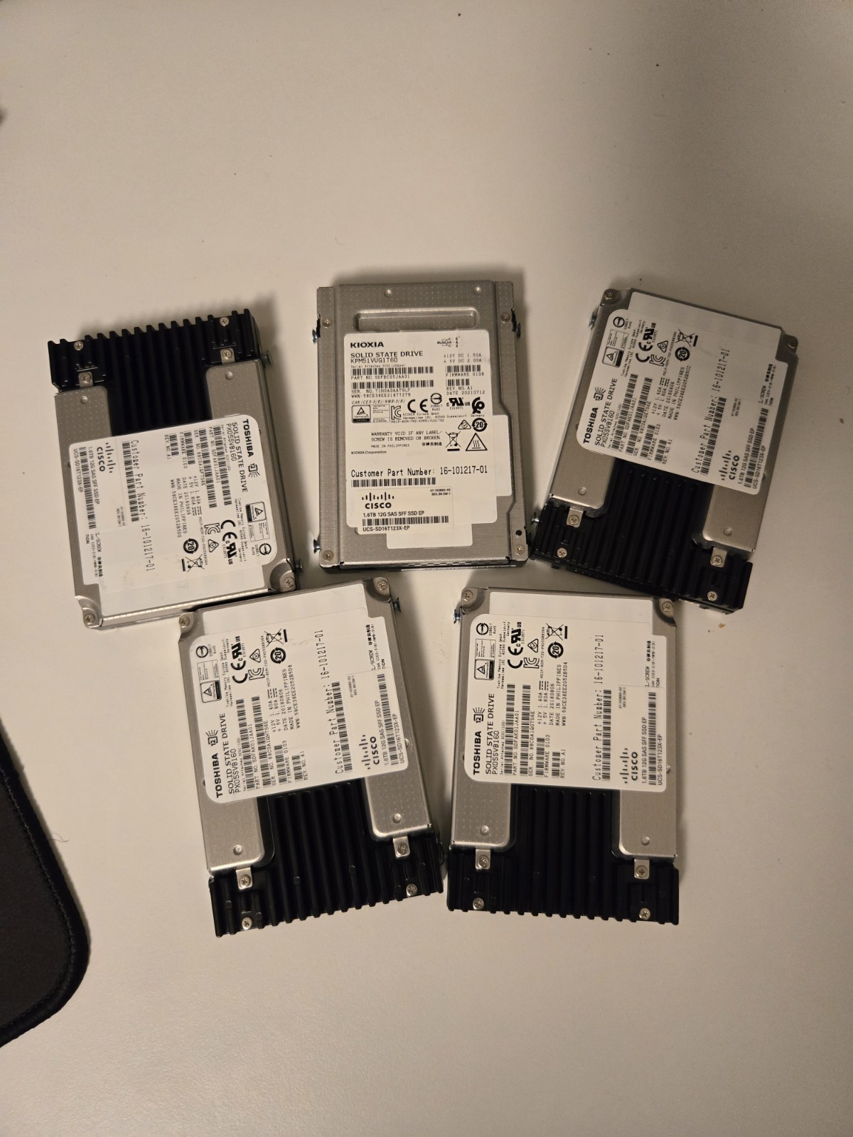 1.6TB 12G SAS 2.5" SFF Enterprise SSD - UCS-SD16T123X-EP / 16-101217-01