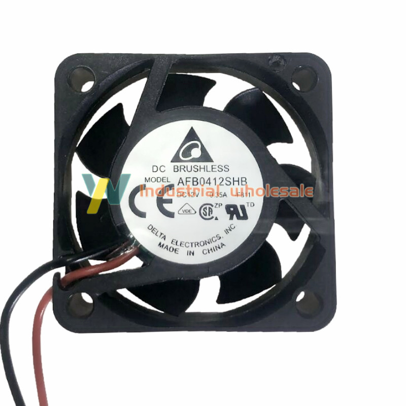 1PC brand new Delta 4015 AFB0412SHB DC12V 0.35A 40mm PMW 4CM cooling fan 4pin