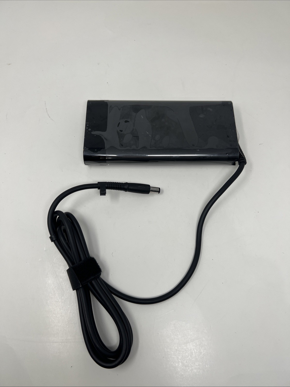 NEW SEALED Genuine HP 230W AC Adapter / Charger (L38011-003 / TPN-DA12) (B8)