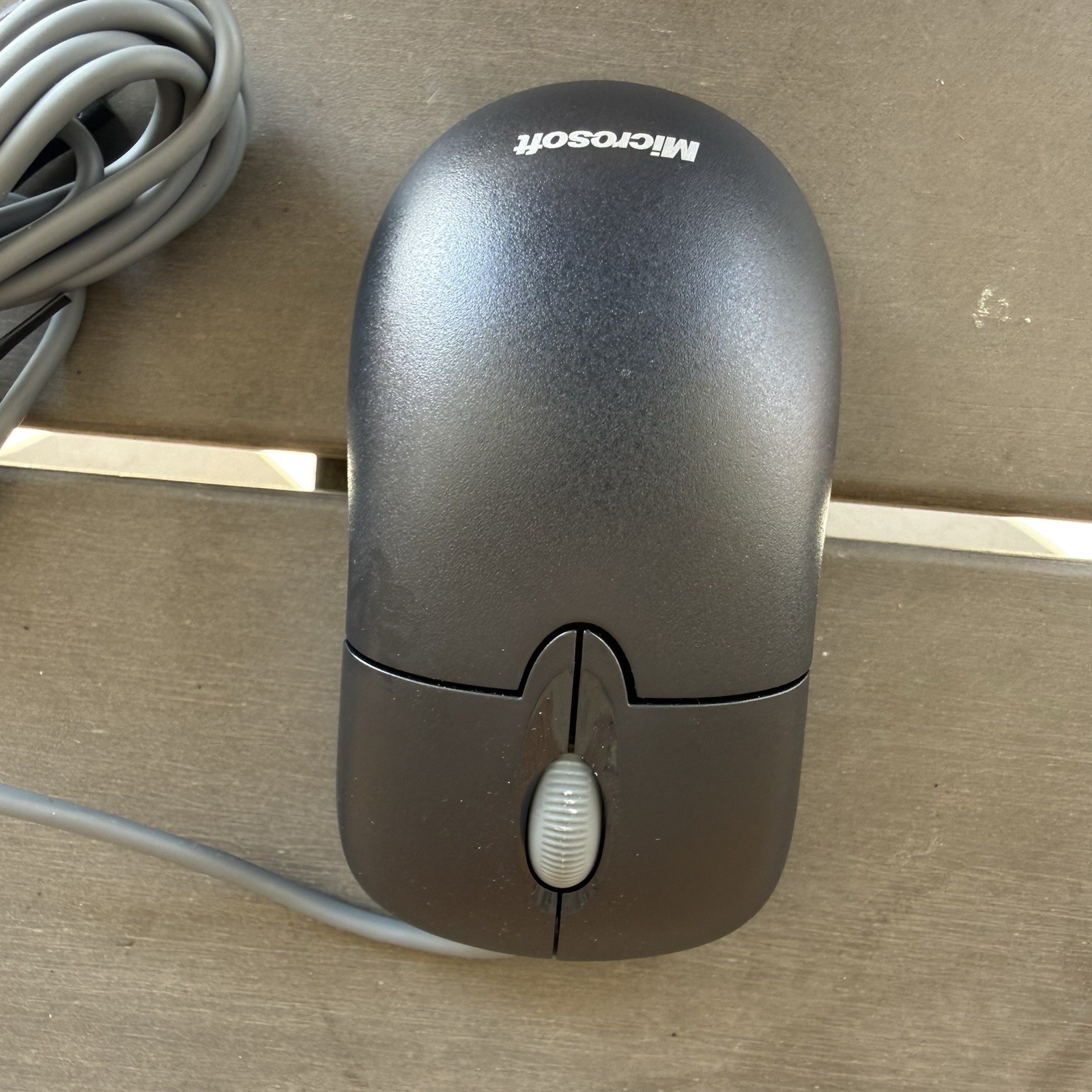 Microsoft X800898 Basic Optical Mouse 1.0 A Black Scroll Wheel
