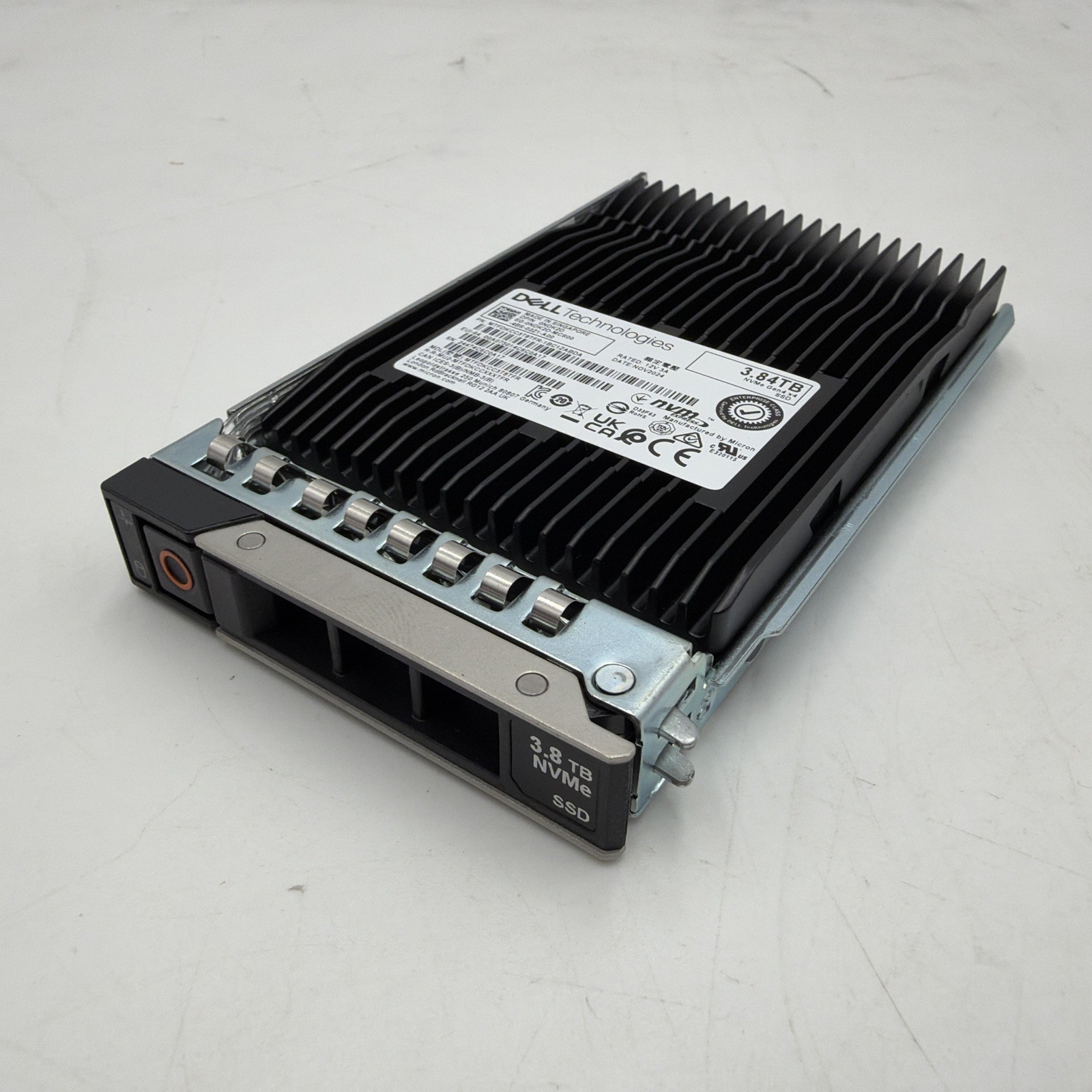 Dell 3.84TB PCIe NVMe 2.5" Gen4 SSD NDK2D, MTFDKCC3T8TFR