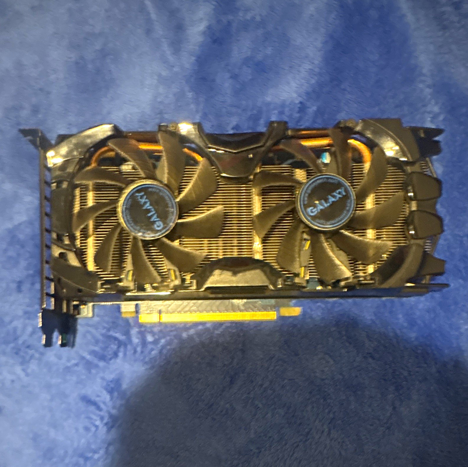 Galaxy NVIDIA GeForce PCI Express Graphics Card Dual Fan Heatsink Cooling