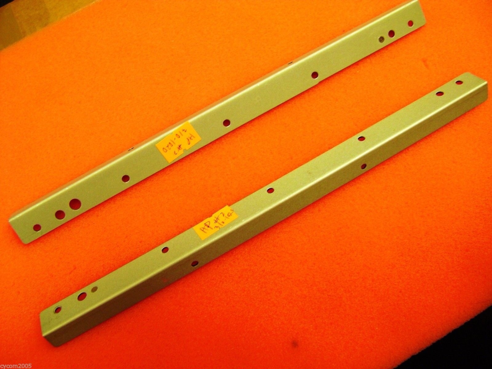 HP TouchSmart 310-1020 LCD Screen Support Brackets Rails  Left+ Right FBNZ201001