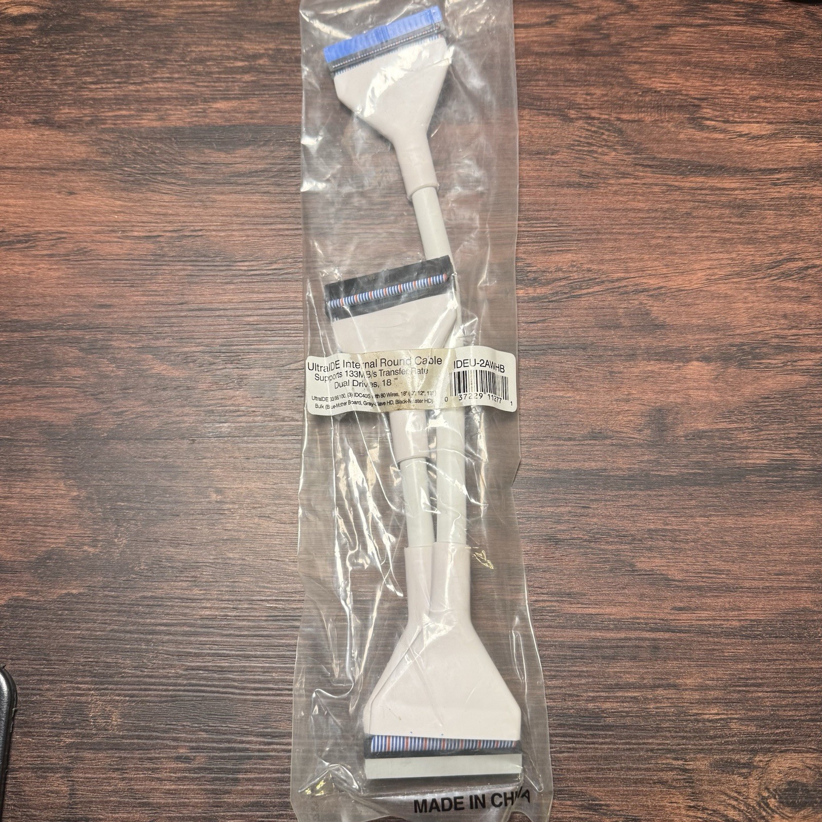Sleeved IDE Cable 18” Dual Device ATA 133 NOS White