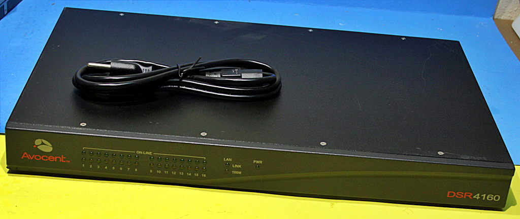 Avocent DSR4160 16 Port IP KVM Server 4 Digital Users No Local