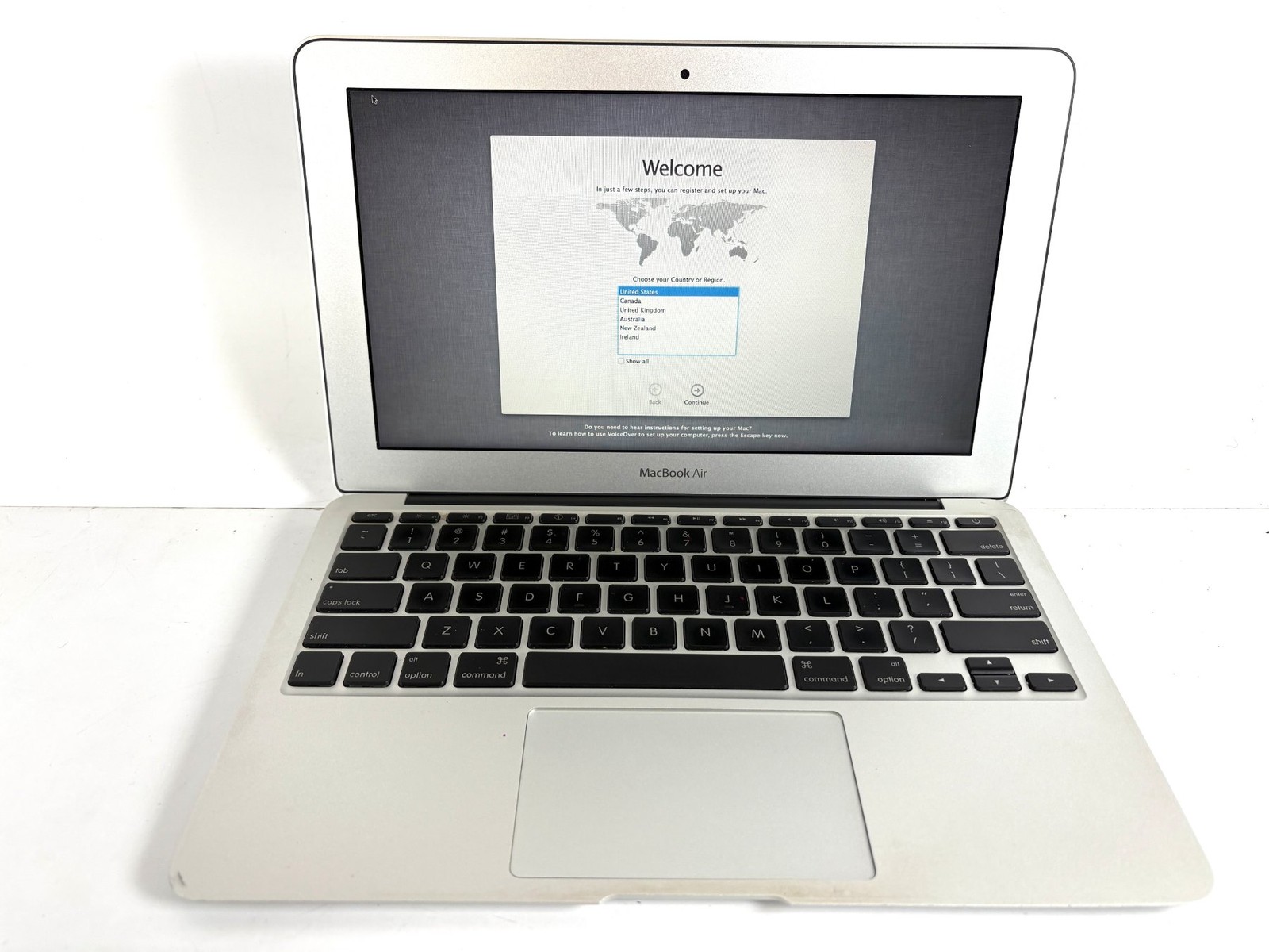 2010 MacBook Air A1370 11" 1.4GHz 2 Duo 2GB RAM 128GB SSD OS X Yosemite 10.10