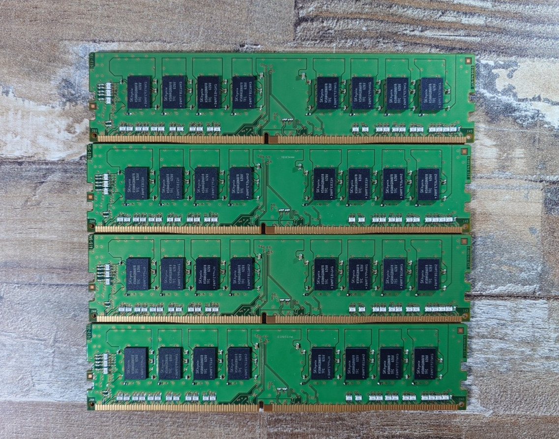 32GB SK Hynix 4x8GB 2Rx8 2133MHz 288-pin DIMM DDR4 RAM (HMA41GU6AFR8N-TF)