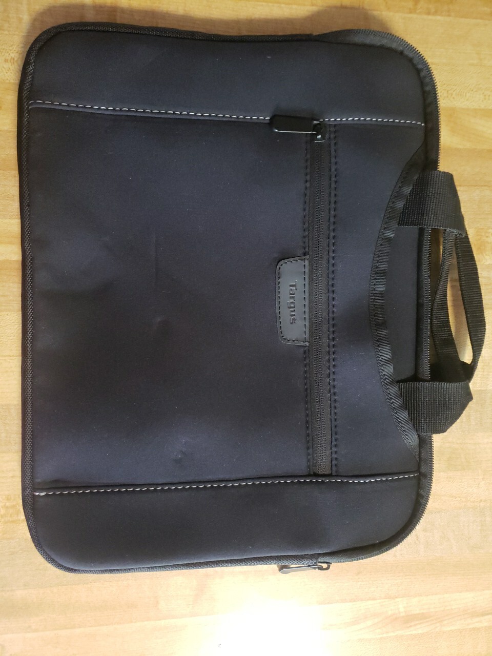 Targus TSS932 Slipskin 14" Laptop Sleeve /Hideaway Handle