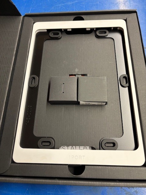iport surface mount 70754