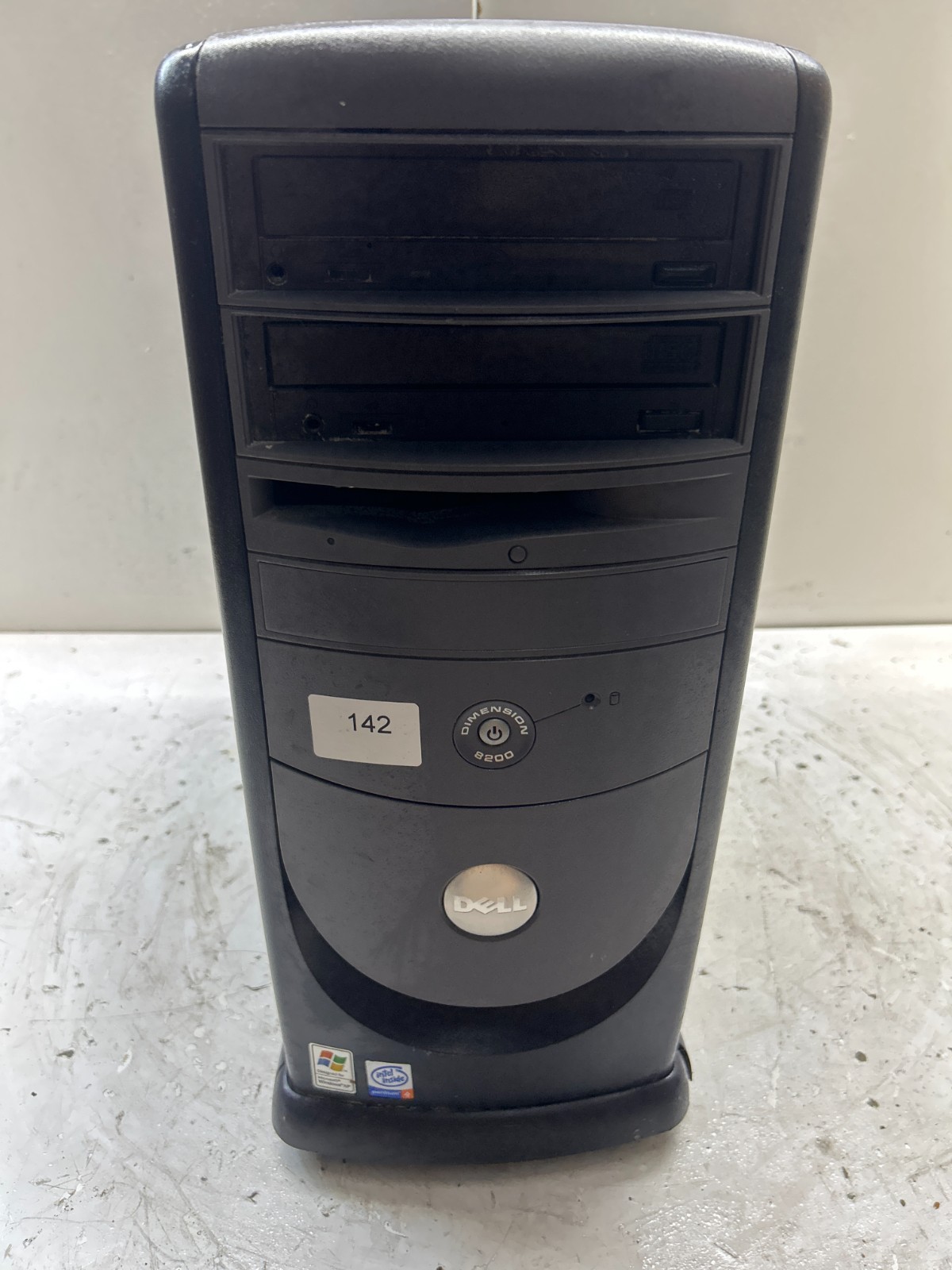 Dell Dimension 8200 Intel Pentium 4 1.80GHz 768MB NO HDD