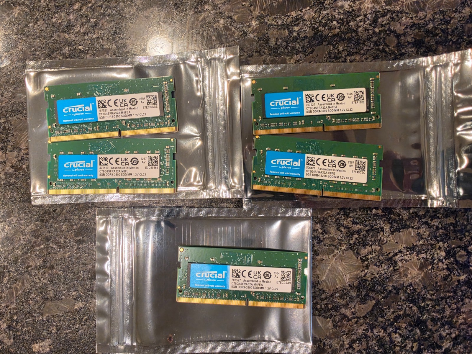 Crucial 8GB DDR4-3200 SODIMM Laptop Memory (CT8G4SFRA32A)