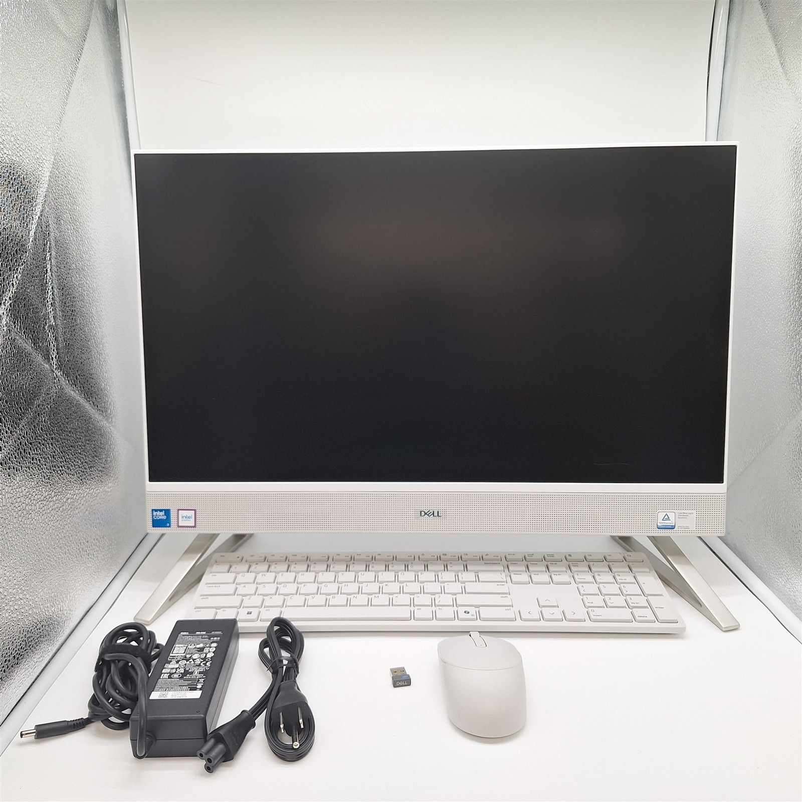 Dell 24 All-in-One Desktop 23.8" FHD, Intel 3 Processor 100U, 8GB RAM, 512GB SSD