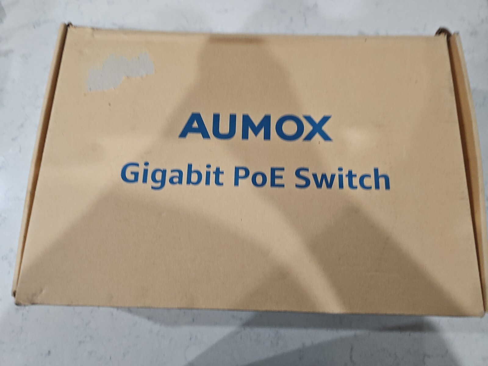 Aumox SG518P 18-Port Ethernet Gigabit Switch w/ 16-Port PoE & 2 Uplink Port 