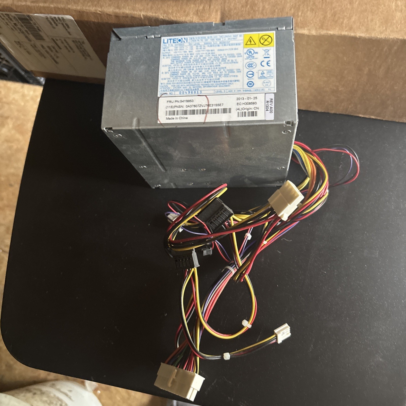 Lenovo IdeaCentre K450 24 Pin 250W Desktop Power Supply 54Y8853