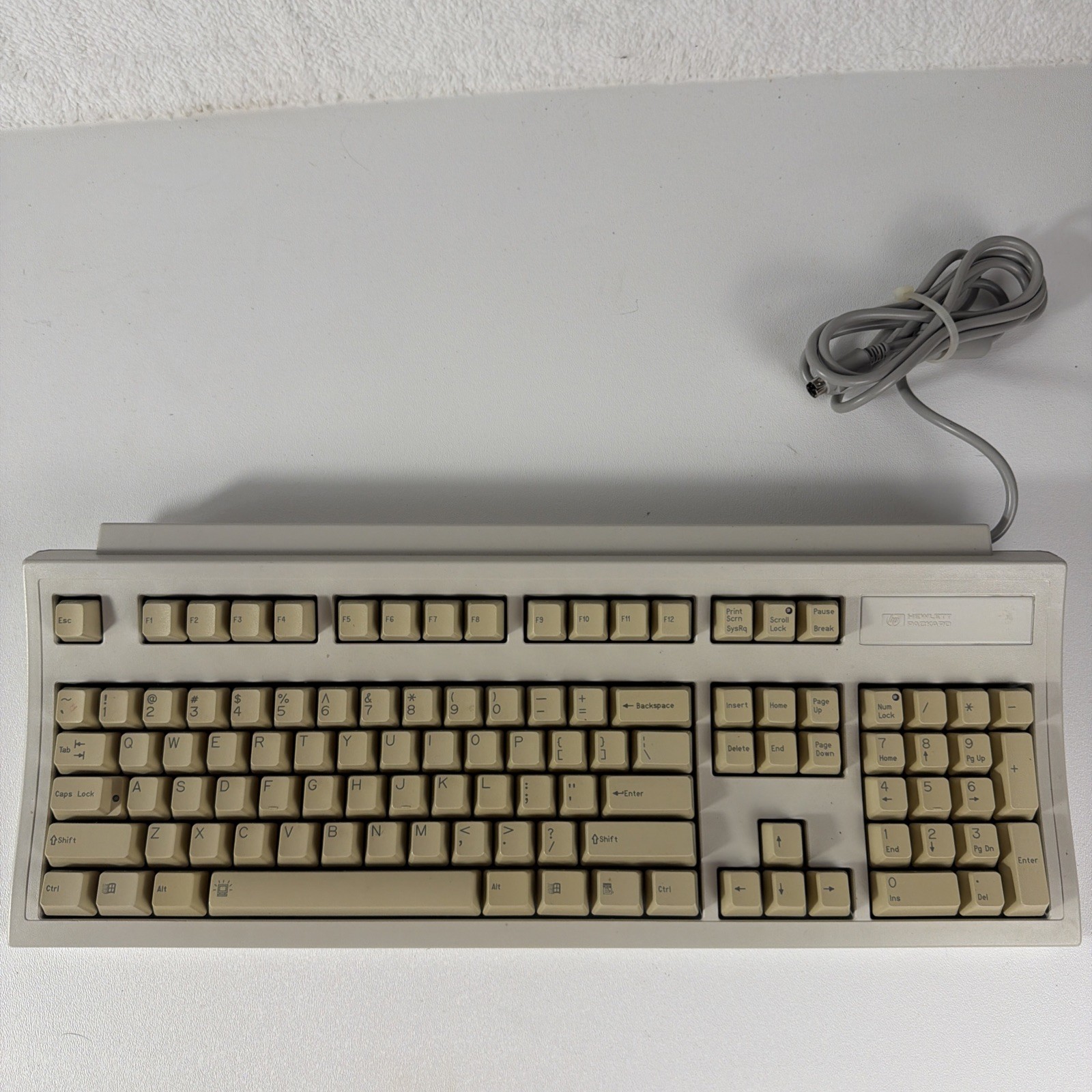 Vintage HP PS/2 Retro Keyboard - IBM Model M lookalike - C3758A C3758-60201