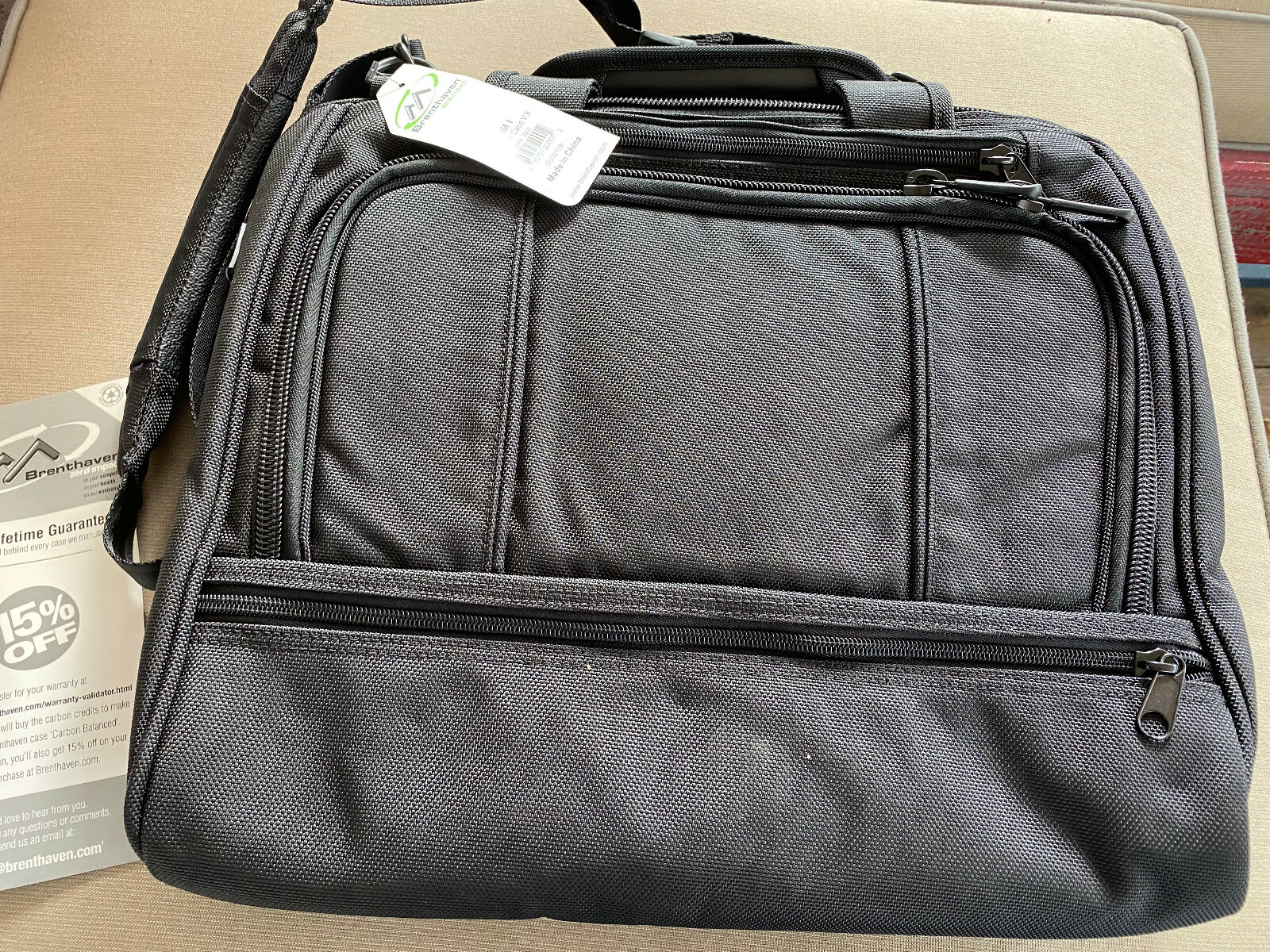 730791200012 Brenthaven Zero Impact Slim I Shoulder Case Black V.9 Computer BLI
