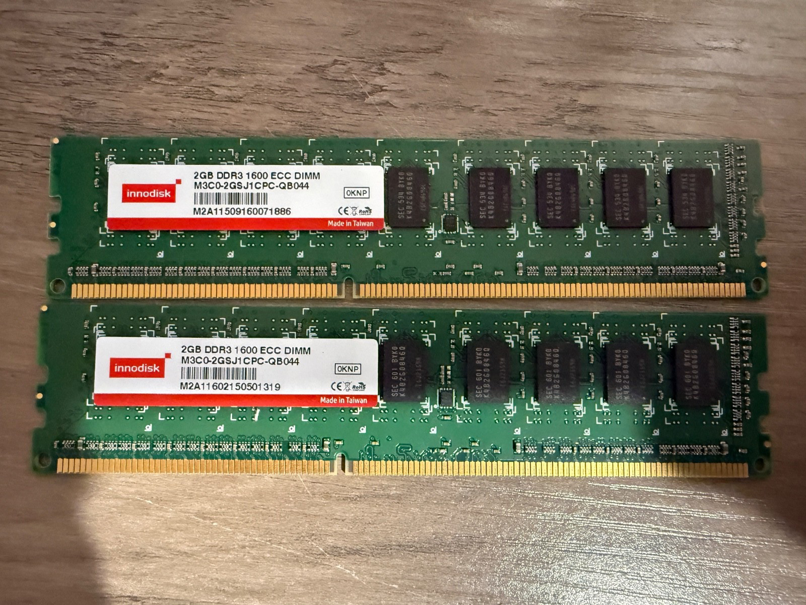 Lot of 2 Innodisk 2GB DDR3-1600 ECC DIMM RAM M3C0-2GSJ1CPC-QB044 4GB Total