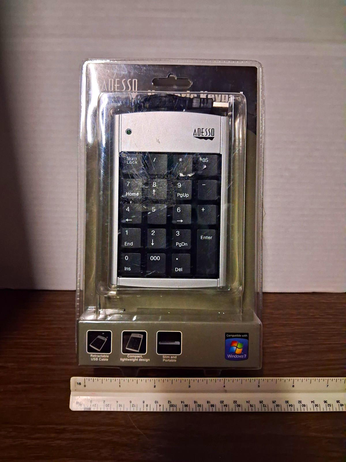 Adesso AKP-150 USB Wired Plug & Play Numeric Keypad, Silver/Black