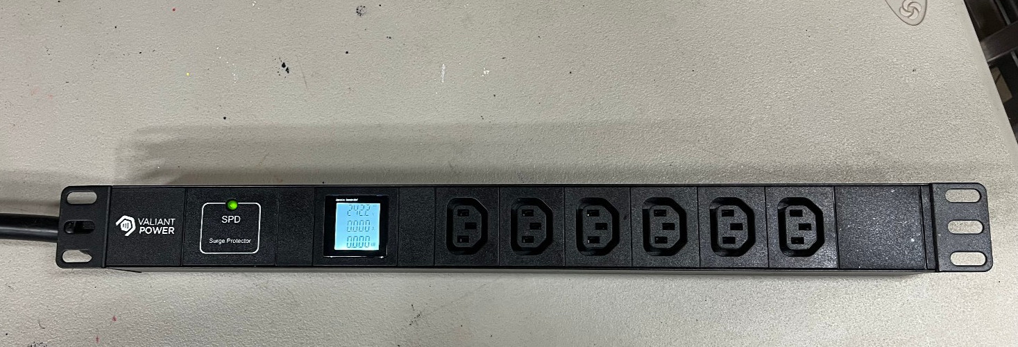 Valiant Power 1U Rack PDU 240V 30A L6-30P Surge Protected LCD Meter 6x C13