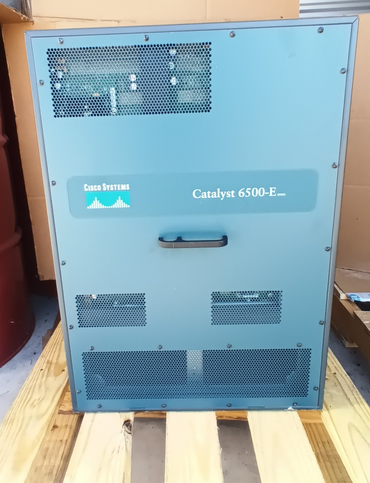 Cisco Catalyst 6500-E Series WS-C6509 Chassis W/ Switch Modules 4024W power