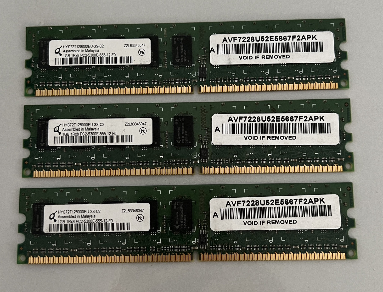1GB (3x3GB) 1Rx8 PC2-5300E-555-12-F0 HYS72T128000EU-3S-C2 Lot Of 3